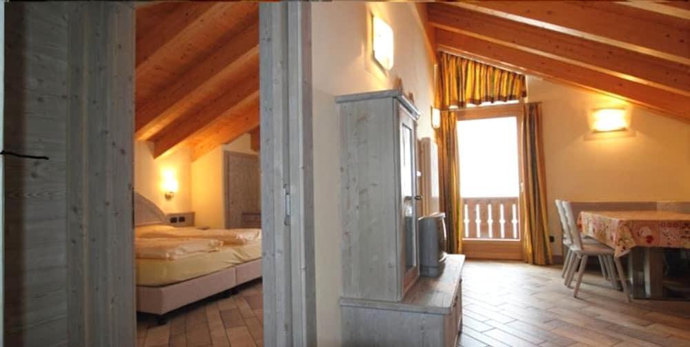 Residence Vallechiara San Rocco  ภายนอก รูปภาพ